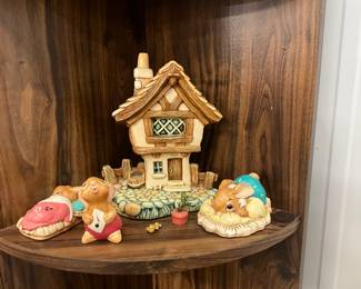 Pendelfin Rabbit / Bunny & Cottage Figurines