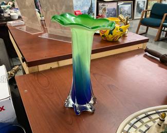 Jack in the Pulpit Hand Blown Art Glass Vase
