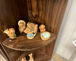 Pendelfin Rabbit / Bunny Figurines