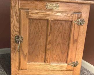 White Clad Ice Box Style End Table