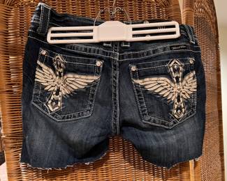 New or Like New - Stitched Ladies Jean shorts