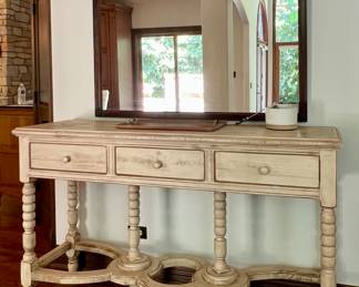 Entry table/couch table 