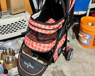 Gen 7 Pets stroller