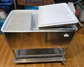 Rolling Ice Chest w/ Granite Bottom