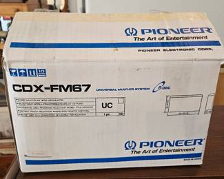 Pioneer CDX-FM67 6-Disc Changer