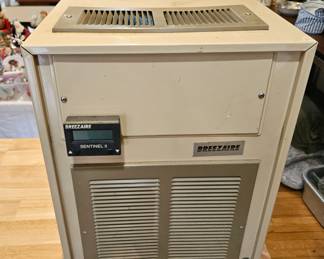 Breezaire WKE 3000 Wine Cellar Cooling Unit