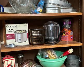 More kitchen miscellaneous....