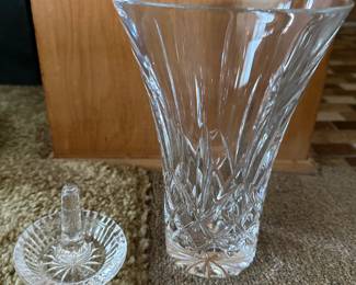 Waterford 8" vase and ring holder