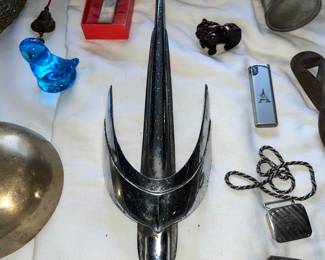 VINTAGE AUTOMOBILIA HOOD ORNAMENT