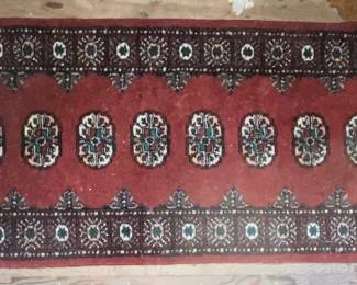 ORIENTAL RUG…THERE ARE 20-30 ORIENTAL CARPETS IN THIS AUCTION