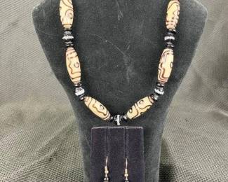 Modern Art Beaded Necklace and Earring Pairing