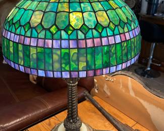 Large size Tiffany style lamp