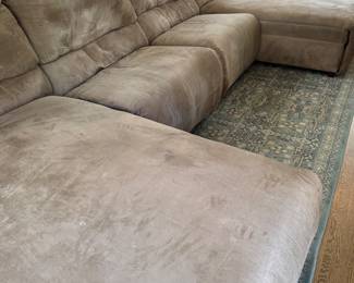 Sectional. Cheap!! U haul!