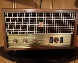 Vintage Magnavox 1958 Model FM18
