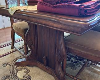 Cloth. Rug. French country dining table.