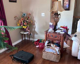 Furniture and home decor 