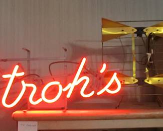 VTG "Stroh's" neon light and a 1950s mid-century TV antenna