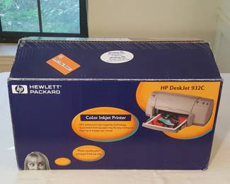 NEW HP DeskJet 932C Inkjet Printer