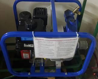 New, Unused 6.5HP Briggs & Stratton AMT Fire Pump w/ Scotty Foam Sprayer