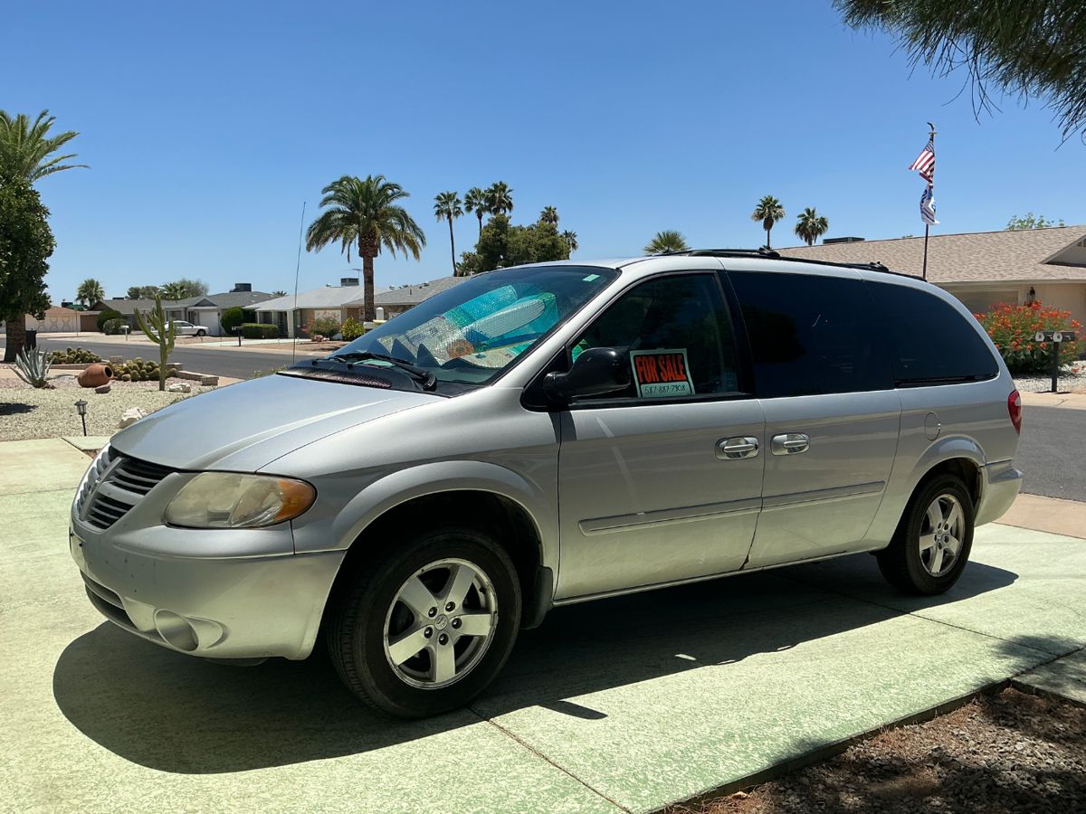 2006 Dodge Grand Caravan SXT with 181,500 miles.