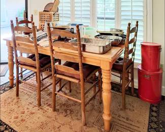 Ethan Allen Kitchen Table