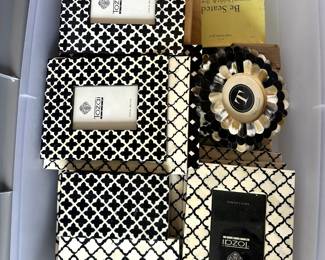 new unused picture frames, decor boxes