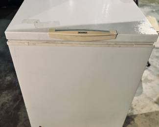 Great chest freezer.