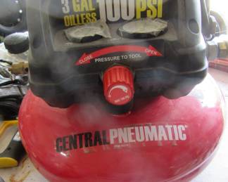 3 gallon working air compressor, we have tested it, and it does work great.