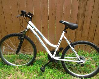 Schwinn Road Master bike, ready to ride.