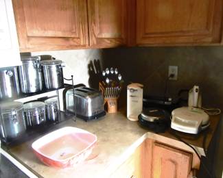 More kitchen appliances.