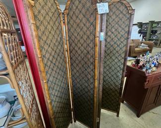 Divider