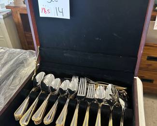 Silverware Set