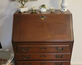 Maddox of Jamestown Cherry Queen Ann Style Slant Front Desk