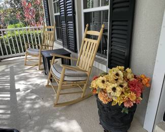 Outdoor rocking chairs and planter