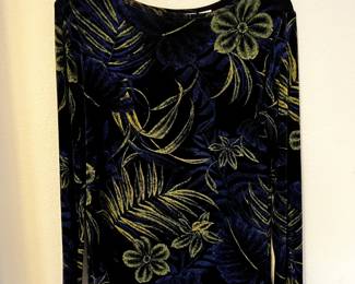 Lots of clothing including vintage and modern.