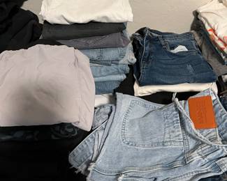 Women's Shorts Sz 2
