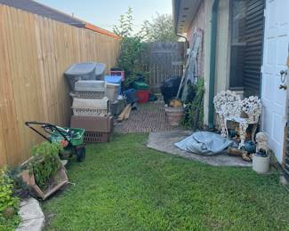 Looks like some Aluminum Garden Furniture, pet carriers and totes