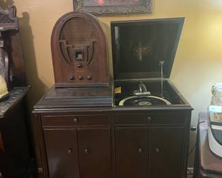 Victrola and antique Radio