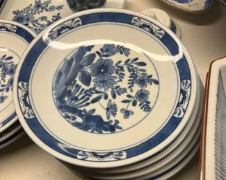 Blue Floral Sushi sake set