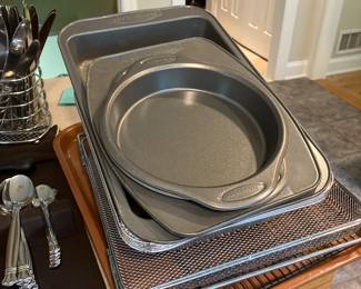 Bakeware