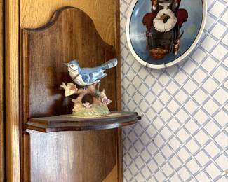 Beautiful addition to your kitchen, and a Norman Rockwell plate for your collection!