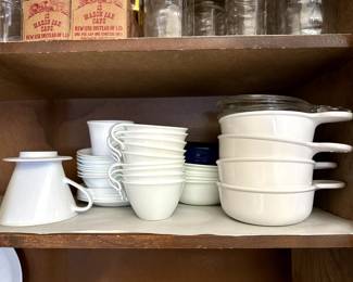 Corelle dinnerware set – lightweight, durable, and everyday reliable