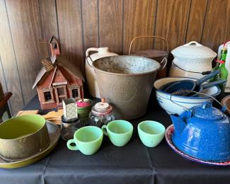 Crocks/Vintage Bread Maker/Fire King Jade