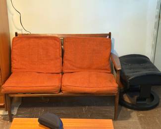 Baumritter loveseat