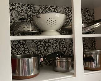 Garnet are stainless steel pots