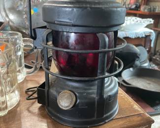 Antique lamp railroad