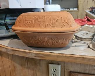 Terracotta Bread Warmer, holder