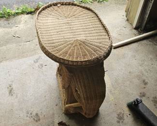 Wicker elephant