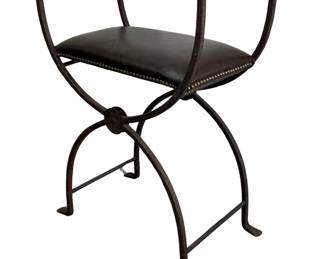 Savonarola iron and brass chair with brown leather seat