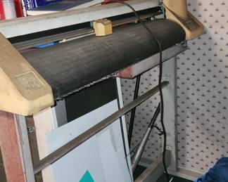 Drafting printer for blueprints.